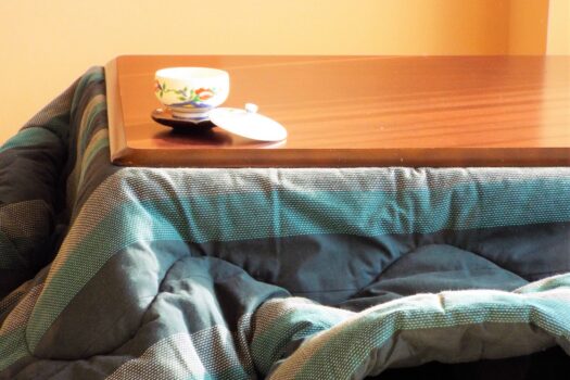 Kotatsu, la table chauffante japonaise
