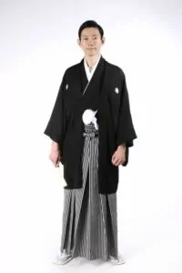 tenue de marié avec hakama