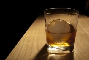 Whisky ice ball